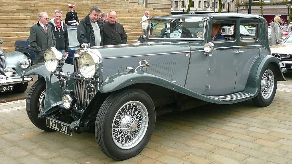 Click to Enlarge-Esc to Close myimgs/ArtDecoCars1910-36/1934 Lagonda M45 Sport Saloon.jpg